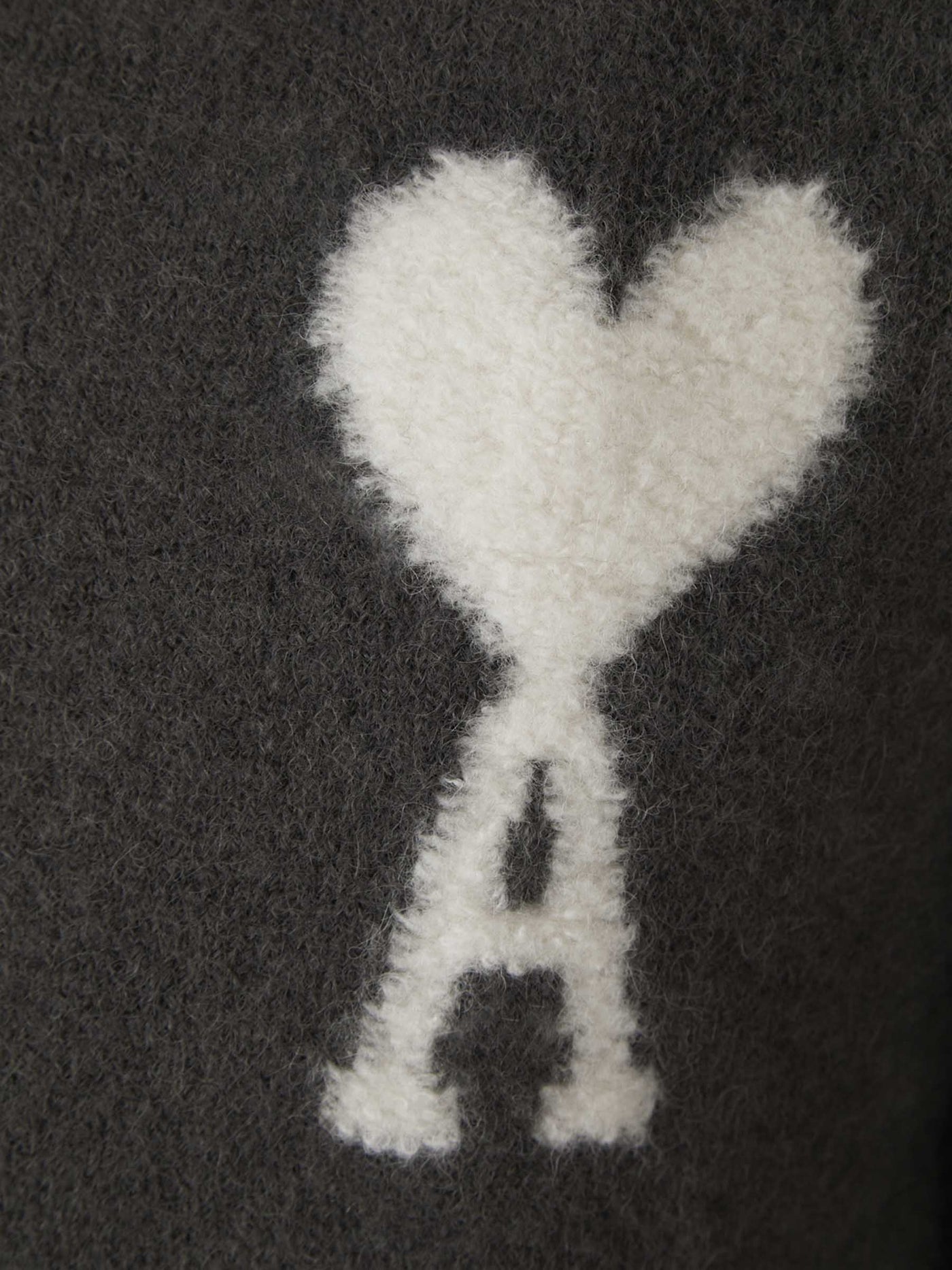 Fabian | Heart Pullover