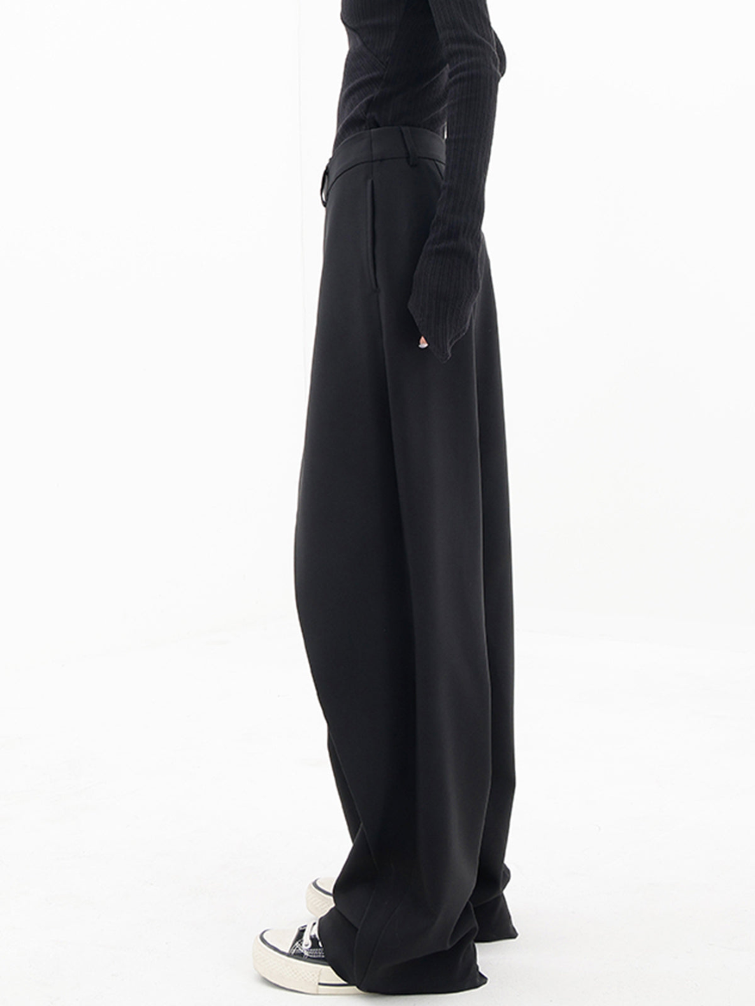 Tanja | Asymmetrische Baggy-Hose